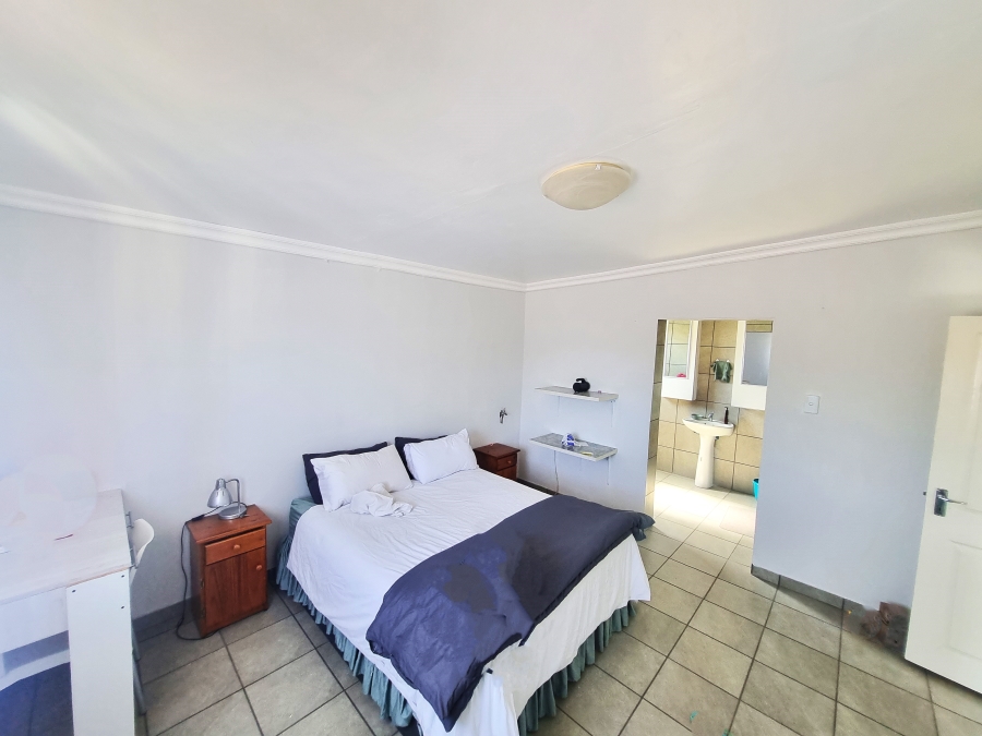 9 Bedroom Property for Sale in Long Acres Country Estate Western Cape